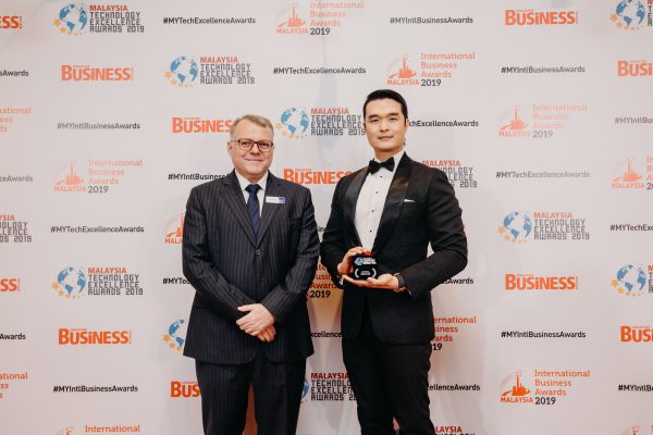 SOCOE snags e-Commerce - Business Services award at Malaysia Technology Excellence Awards 2019
